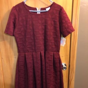 NWT 2XL LuLaRoe quilted Amelia dress burgundy